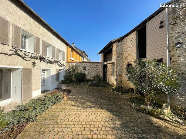 Longère 8 pièces 192 m²