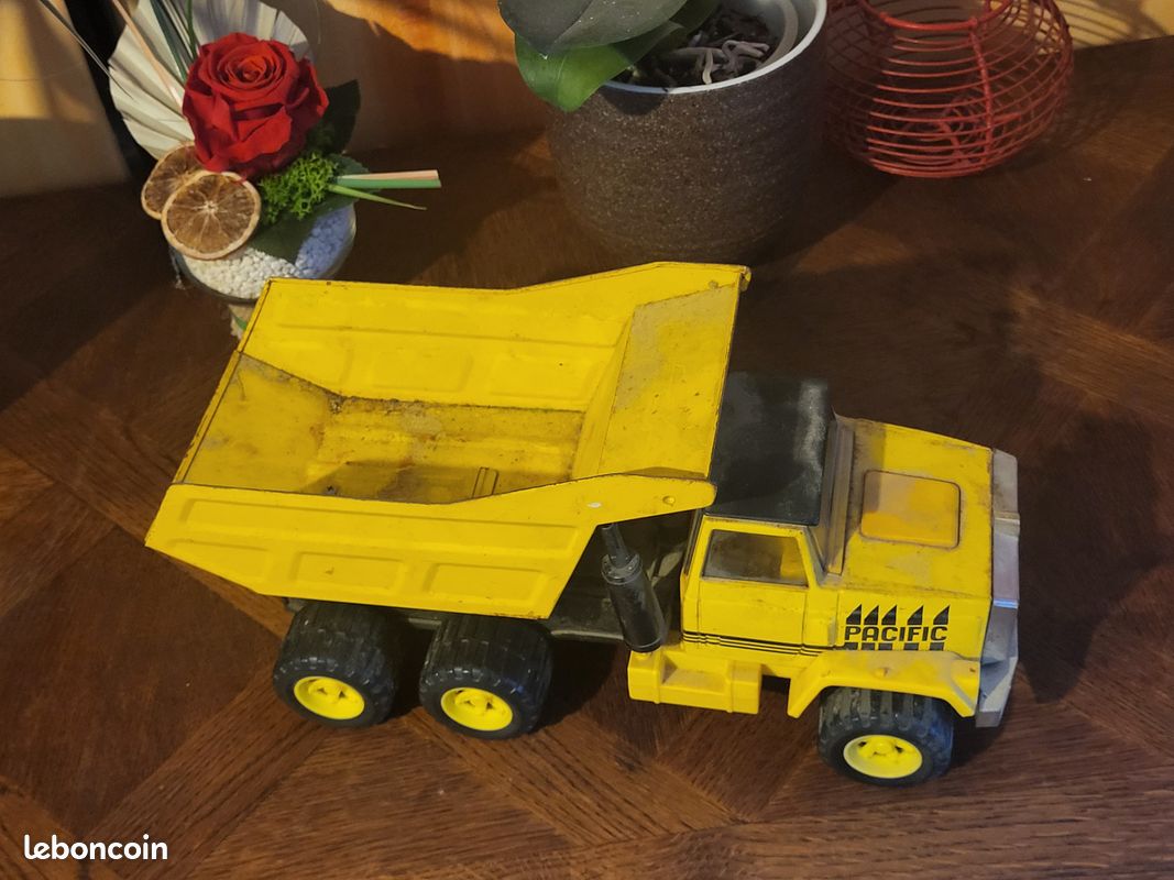 Camion Goliath Benne Jaune Joustra – Années 80, Neuf En Boîte, Fabrication Française