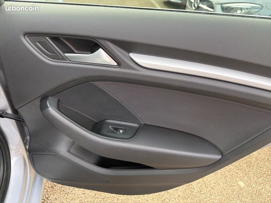 AUDI A3 Sportback 30 TDI 116 Design (image 19)