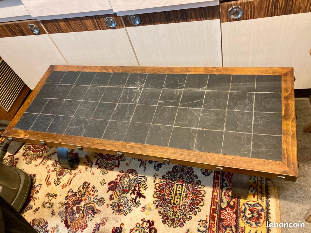 Table basse ancienne et unique en son genre (image 1)