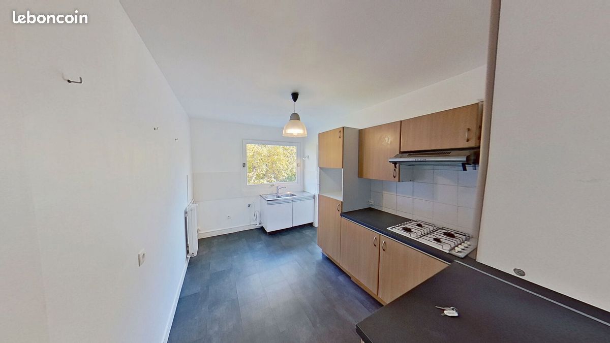 Appartement a louer versailles - 5 pièce(s) - 103 m2 - Surfyn