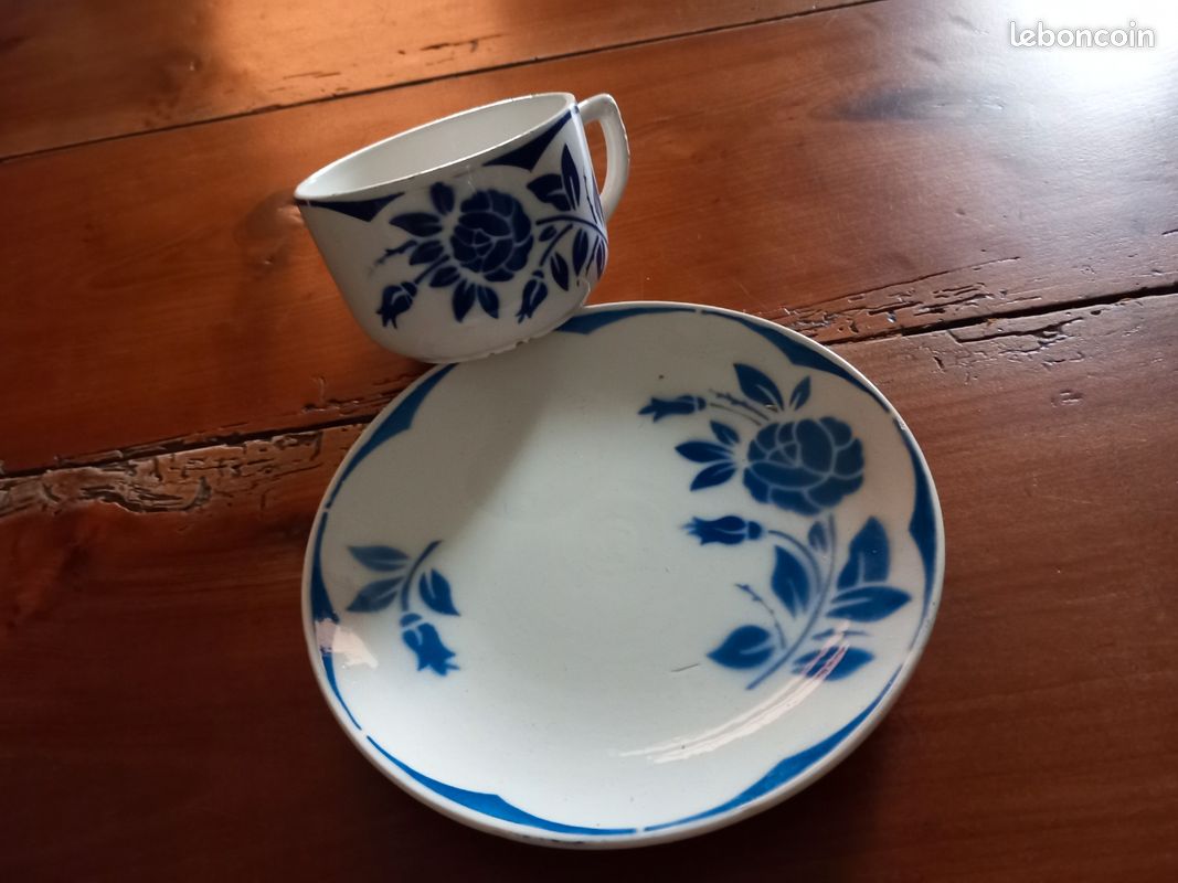 3 Tasses à thé en SARREGUEMINES Romantic - Le palais des bricoles