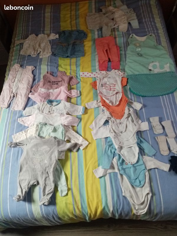 Vêtements Bébé 0/2mois (image 1)