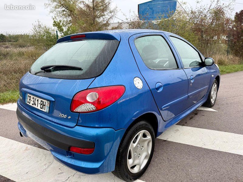 Peugeot 206 + 1.4 HDi 70CH urban - 2012 - 165000kms SUIVI COMPLET ...