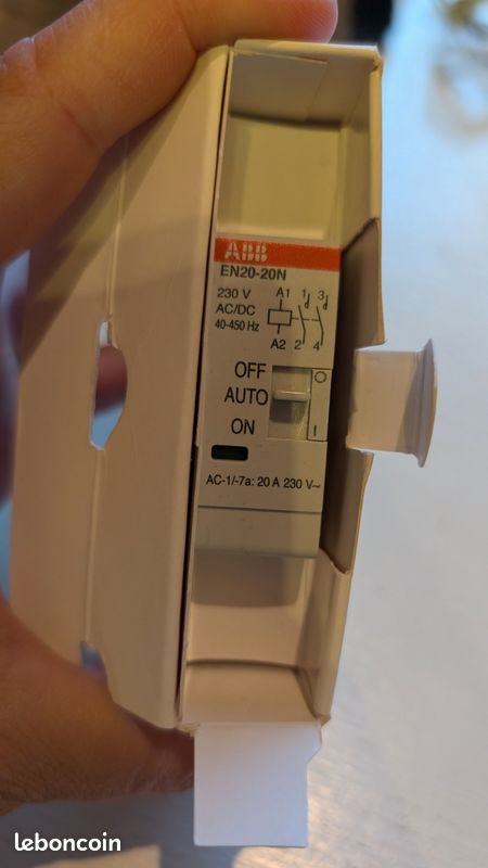 Contacteur jour / nuit ABB, 20 A 230 V (image 3)