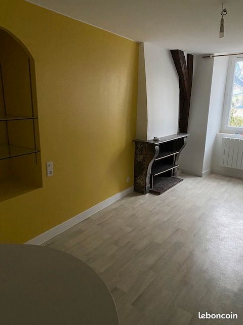 Studio centre ville - Poitiers 86000 (image principale 0)