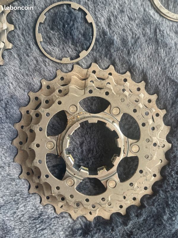 Cassette shimano ultegra 11v d'occasion - Équipements vélos