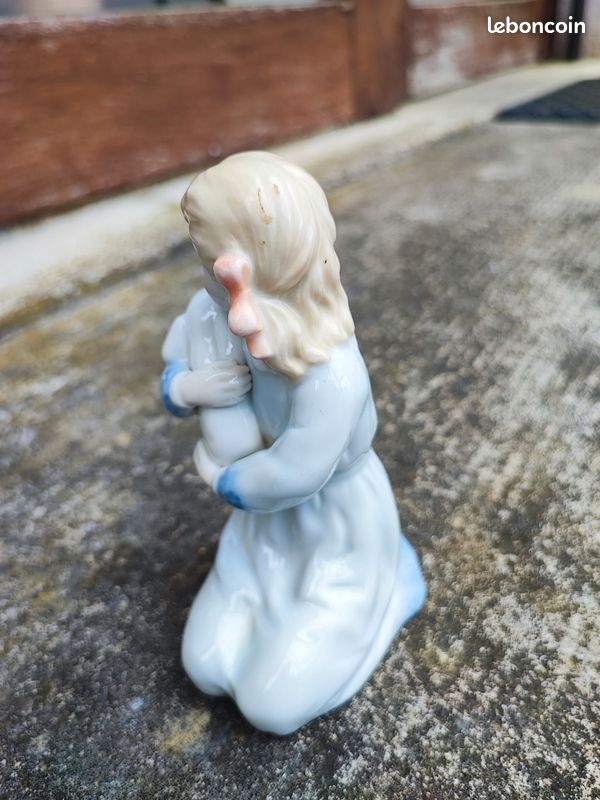 Fille japonaise vintage avec figurine de lapin, petite figurine en céramique kitsch - France