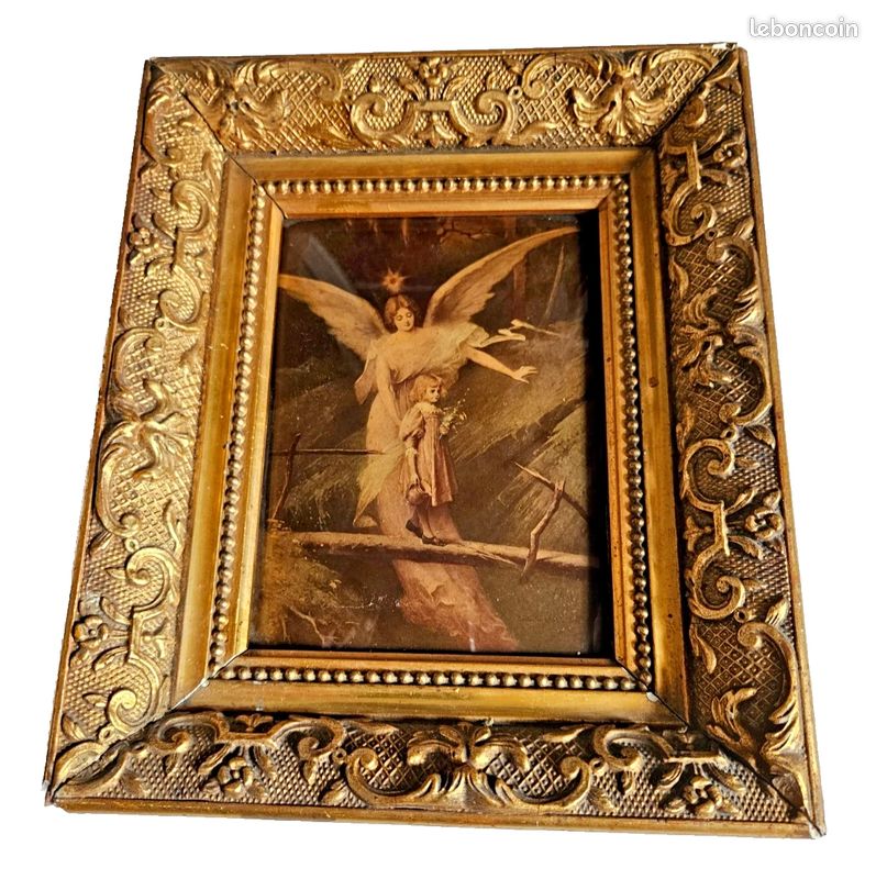 Petit Cadre Religieux Ovale En Bois Doré Sous Verre - Immaculée Conception - 1970