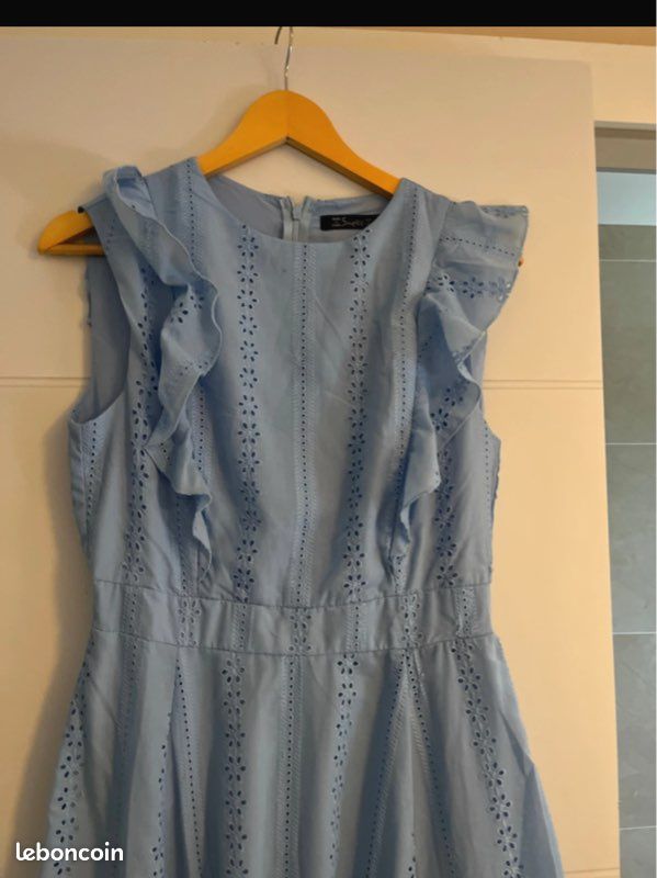 Robe cérémonie (image 4)