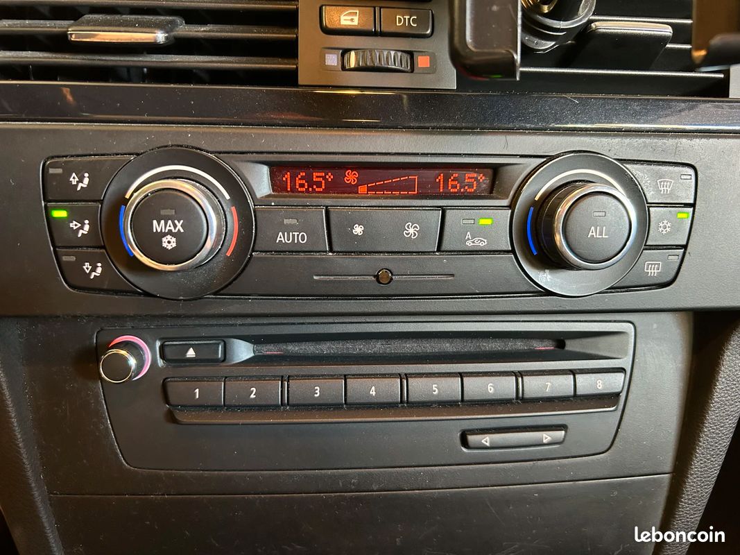 Bmw SERIE 3 E92 LUXE LCI Coupé 320d 184 cv Boîte auto / Suivi D'entretien Complet (image 39)