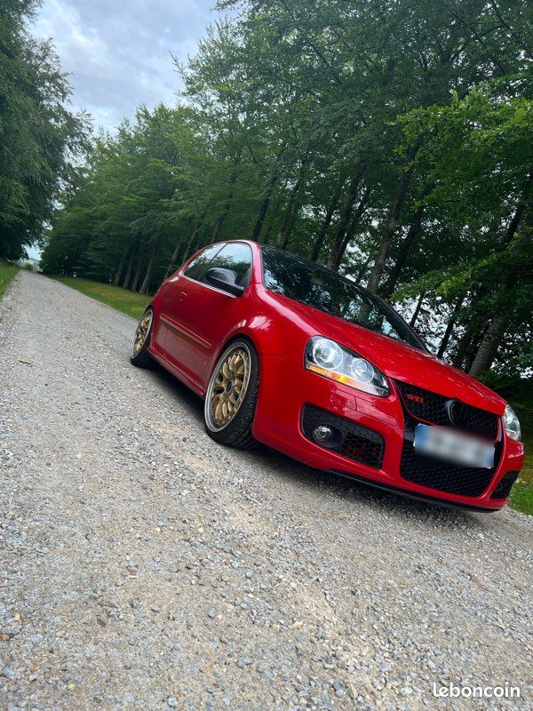 Golf 5 gti (image 1)