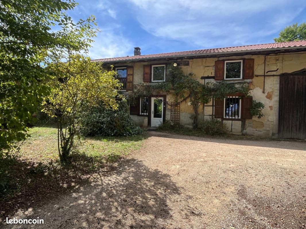 Maison 5 pièces 173 m² · à Polliat · 173 m² · 340 000 €