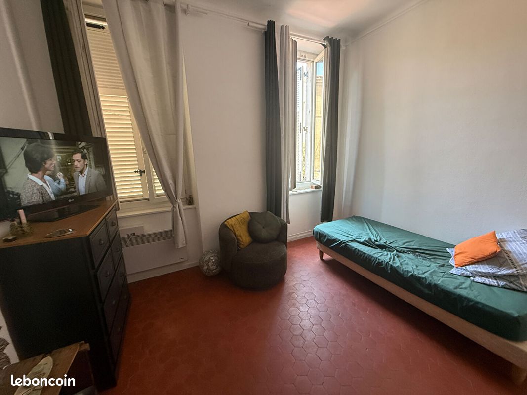 Appartement 2 pièces 46 m² · à Marseille · 46 m² · 64 000 €