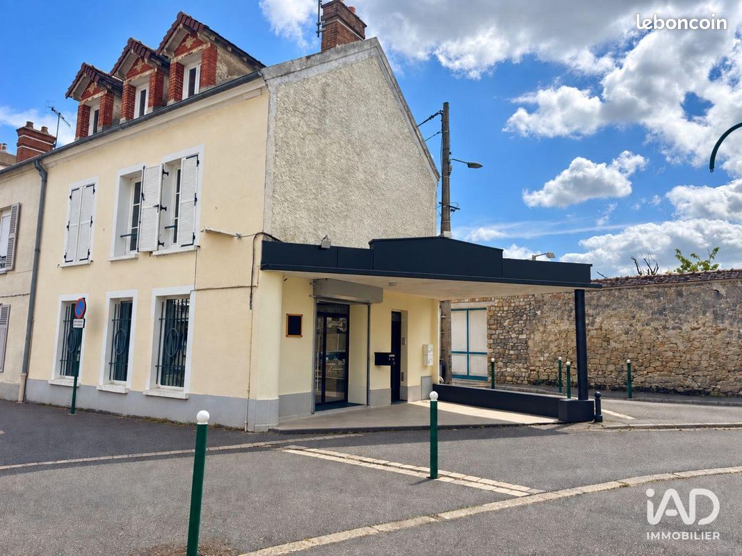 Immeuble 5 pièces 115 m² · à Fontainebleau · 115 m² · 630 000 €