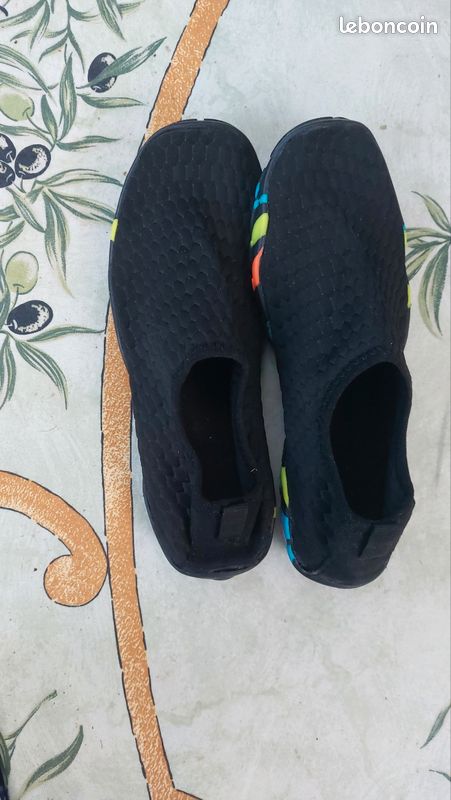 Chaussons de voile ou natation T: 37 (image 1)