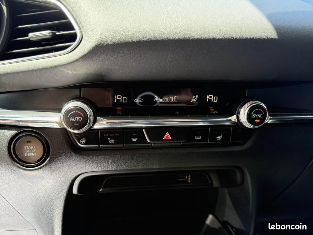 MAZDA CX-3 CX-30 2.0 e-Skyactiv-G M-Hybrid - 122 2021 CX-30 Style GPS + CAMERA AR + CARPLAY (image 22)