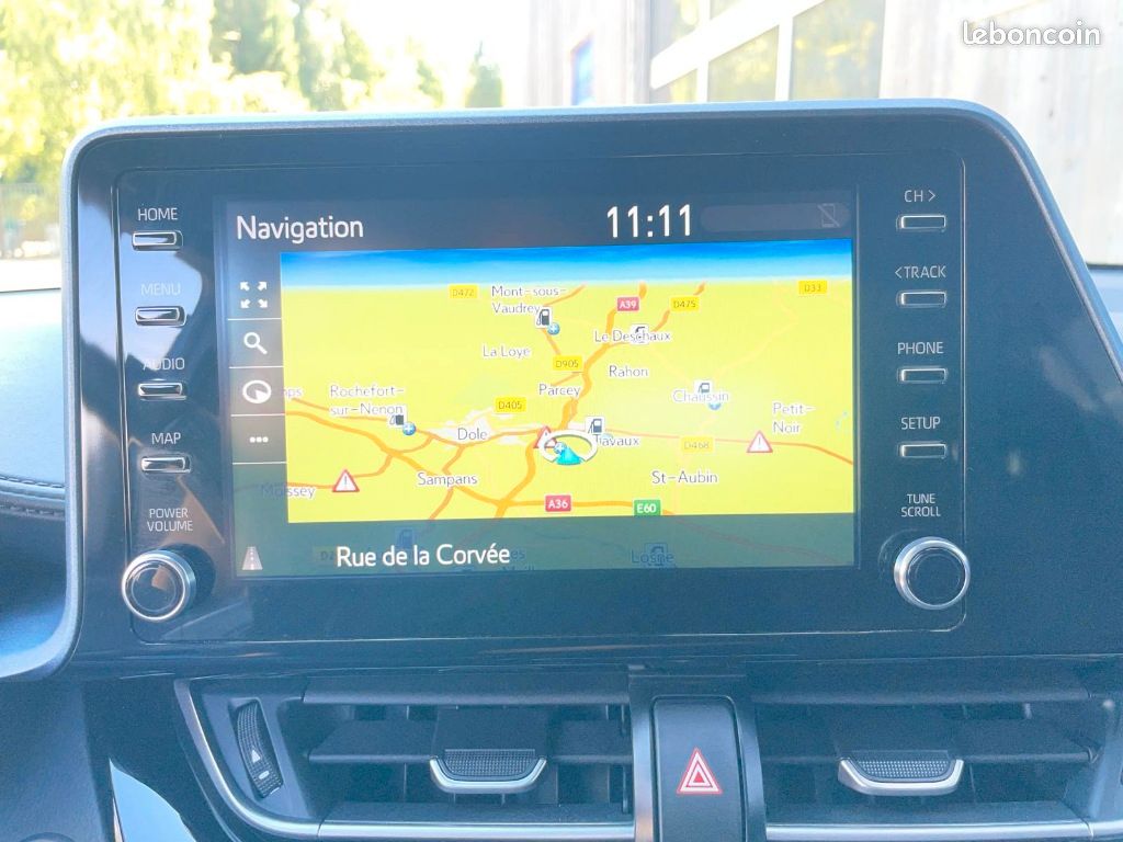 Toyota C-HR 1.8 HYBRID - BV E-CVT 2020 EDITION (image 25)