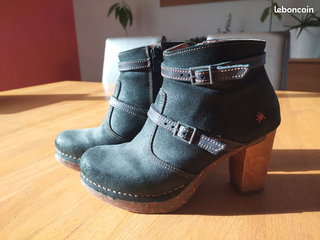 Chaussures The Art Compagny marron talon 9 cm (image 2)