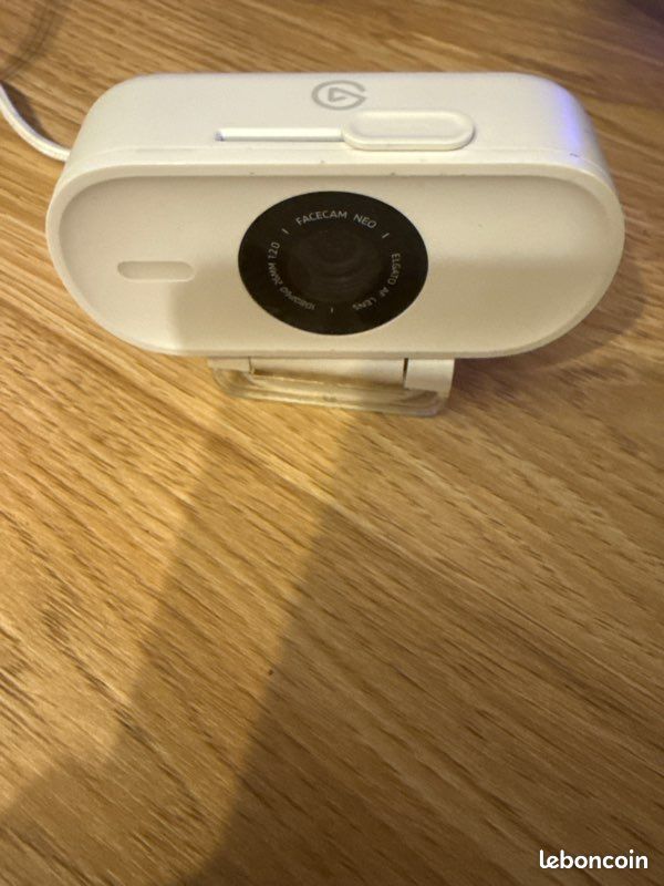 Caméra webcam Elgato Facecam Neo – Très bon état (image 1)