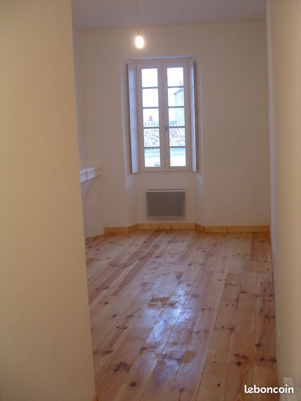 Libre studio centre ville poitiers - Poitiers 86000 (image principale 2)