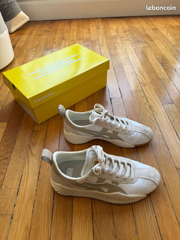 Champs Elysees Boutique Onitsuka Paris Best Boutique Onitsuka