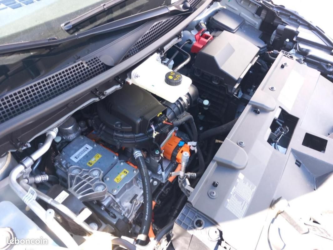 Renault Kangoo Van E-TECH ELECTRIQUE EL FG TOLE L2 AC11 GSR2 EXTRA (image 19)