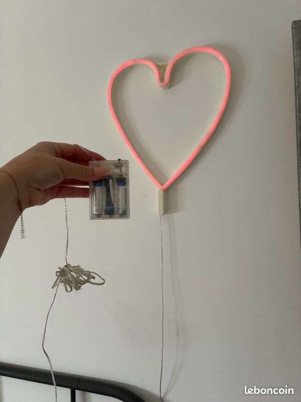 Neon (image 2)