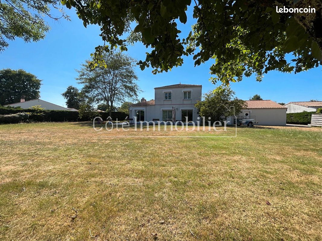 Maison 7 pièces 165 m² · à Bouaye · 165 m² · 478 610 €