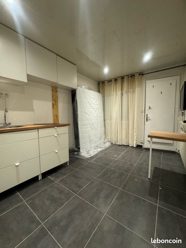 Appartement 1 pièce 15 m² · à Sainte-Savine · 15 m² · 27 000 €
