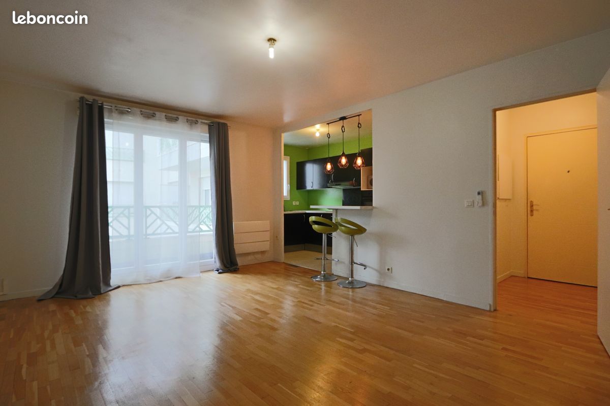 Appartement 2 pièces 49 m² · à Les Pavillons-sous-Bois · 49 m² · 158 000 €