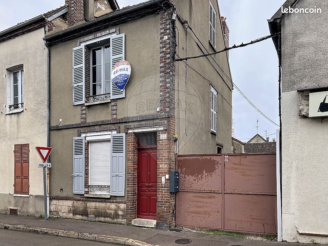 Maison 4 pièces 81 m² · à Sens · 81 m² · 99 000 €