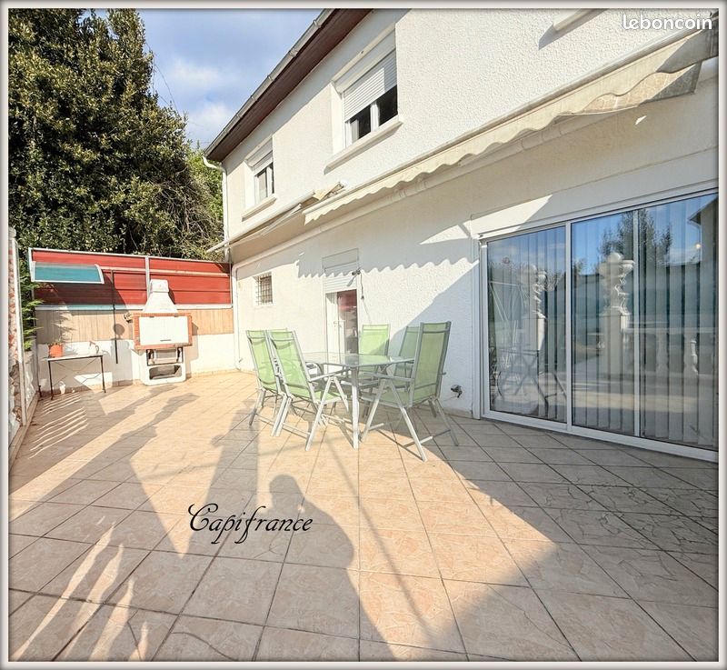 Maison 10 pièces 250 m² · à Aulnay-sous-Bois · 250 m² · 499 000 €