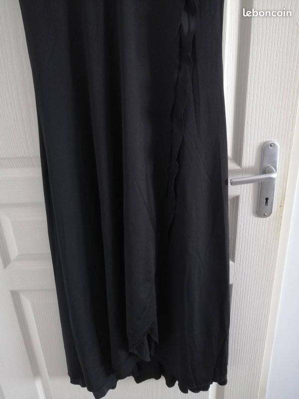 Robe de soirée noire taille 40 (image 3)