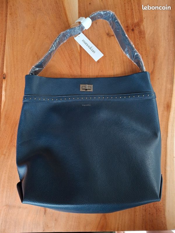 Handbag Sac Seau Manoukian MANOUKIAN SAC SEAU EN CUIR DAIM