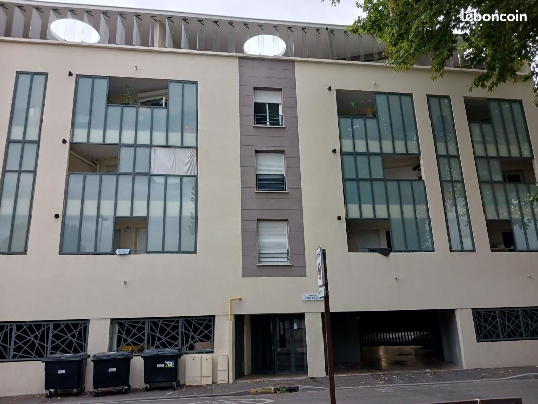Appartement 3 pièces 74 m² · à Avignon · 74 m² · 779 €/mois