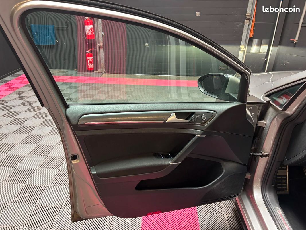 VOLKSWAGEN GOLF 2.0 TSI 230 BlueMotion Technology GTI Performance / Suivi complet (image 21)