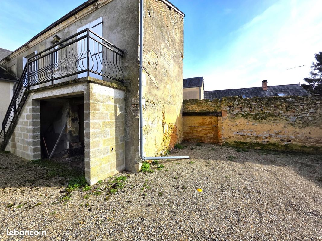 Immeuble 160 m² · à La Flèche · 160 m² · 70 000 €