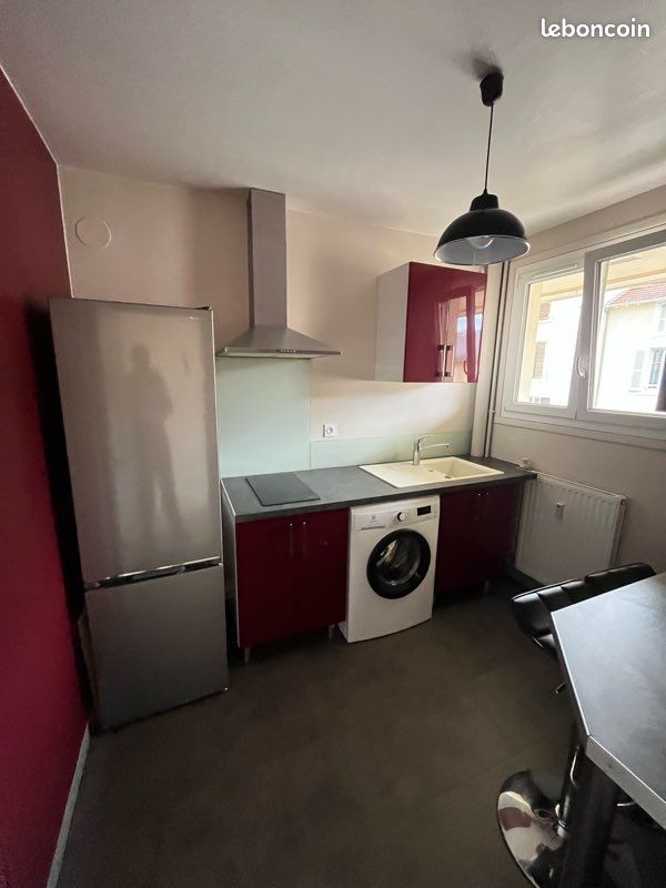 Parking 43 m² · à Limoges · 43 m² · 580 €/mois