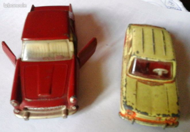 Dinky Toys Junior n° 103 Renault R8 peu fréquent jamais joué en boîte 1