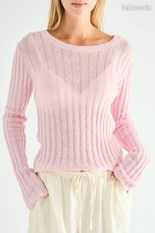Pull rose légèrement transparent jennyfer neuf (image 1)