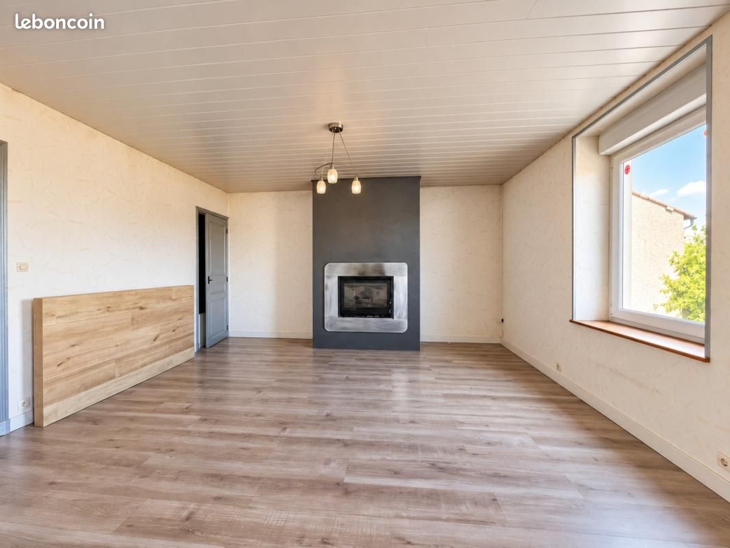 Maison 8 pièces 203 m² · à Liny-Devant-Dun · 203 m² · 129 000 €
