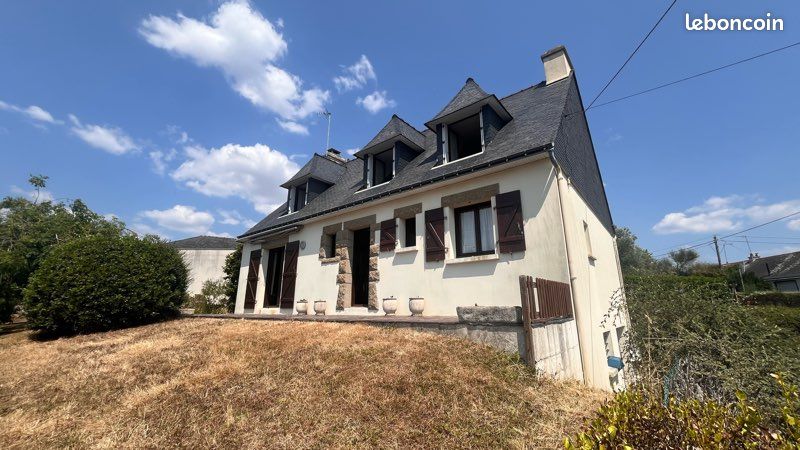 Maison 5 pièces 127 m² · à Billiers · 127 m² · 360 000 €