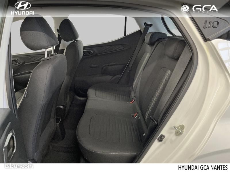 Hyundai i10 1.0 67ch ECO Intuitive (image 6)