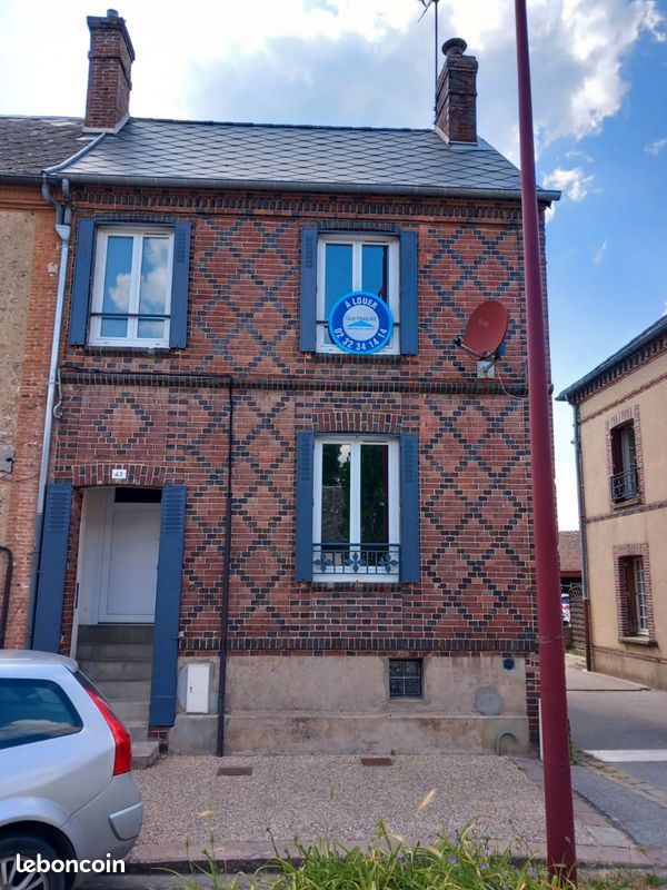 Maison 2 pièces 52 m² · à Breteuil · 52 m² · 65 000 €