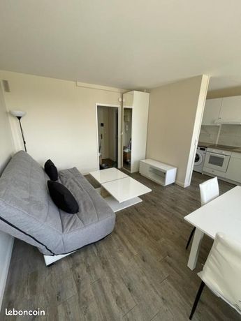 Studio 1 pièce 27 m²
