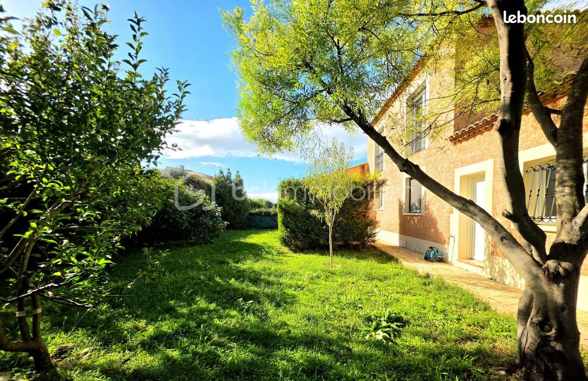 Maison 6 pièces 160 m² · à Aumes · 160 m² · 399 000 €