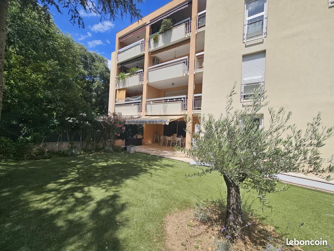 Appartement 4 pièces 82 m² · à Nîmes · 82 m² · 348 000 €