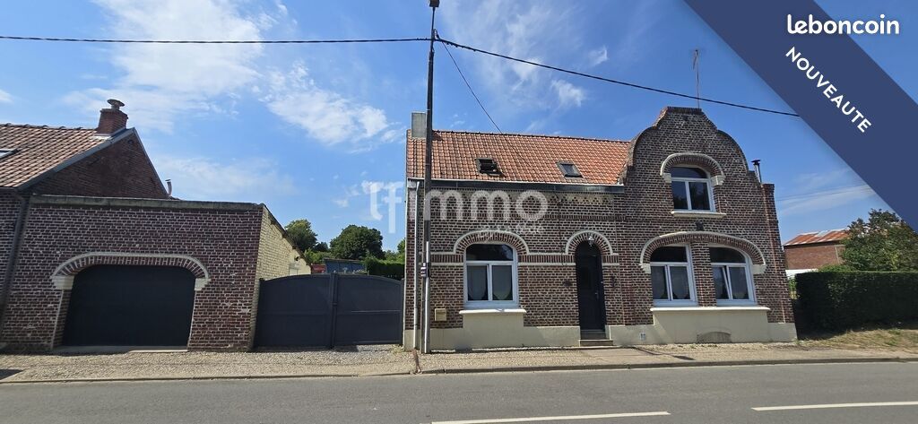 Maison 6 pièces 174 m² · à Puisieux · 174 m² · 197 000 €