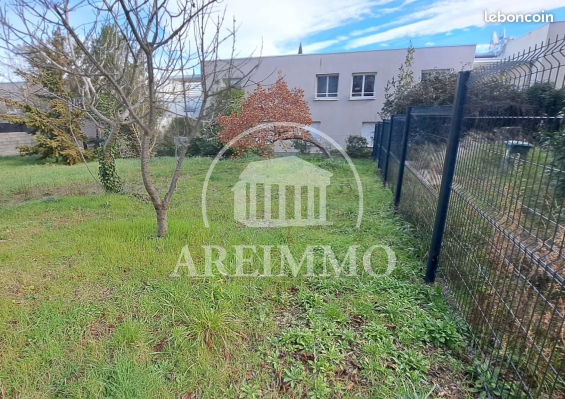 Terrain 635 m² · à Montpellier · 635 m² · 299 000 €